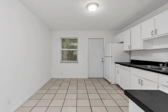 Downtown West Palm Beach Unit B photo 11