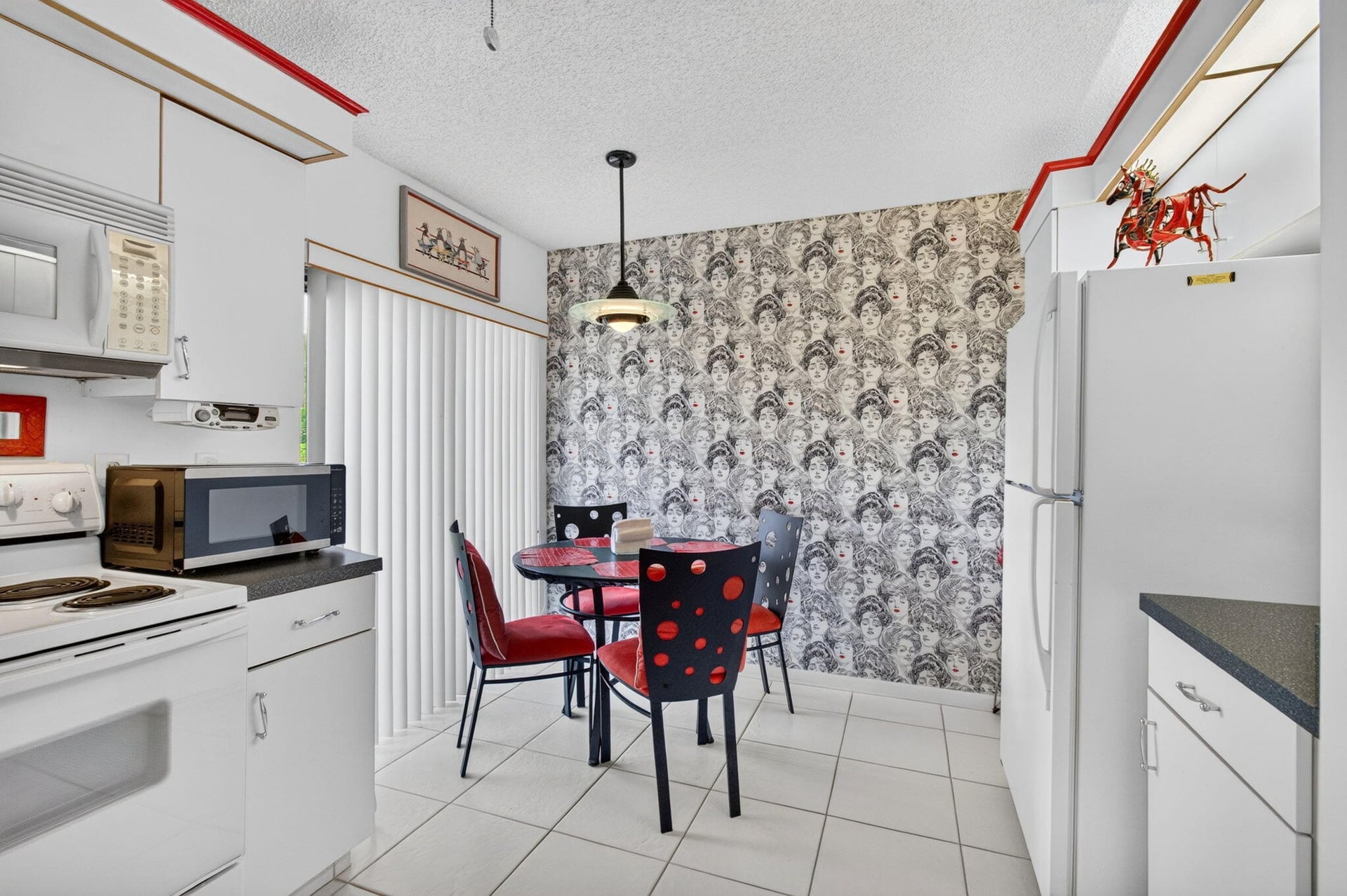 Unit 102 photo 21