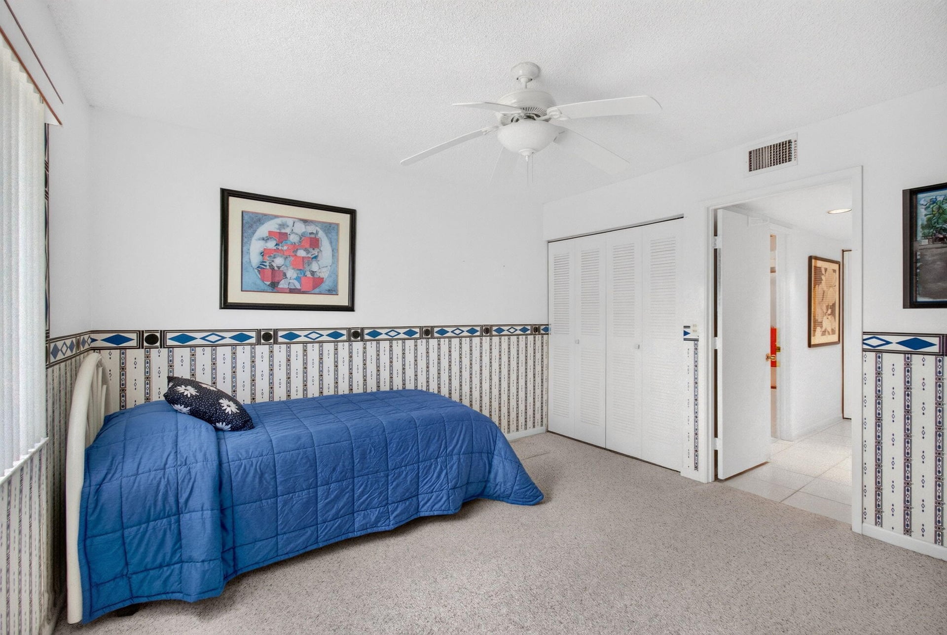 Unit 102 photo 37