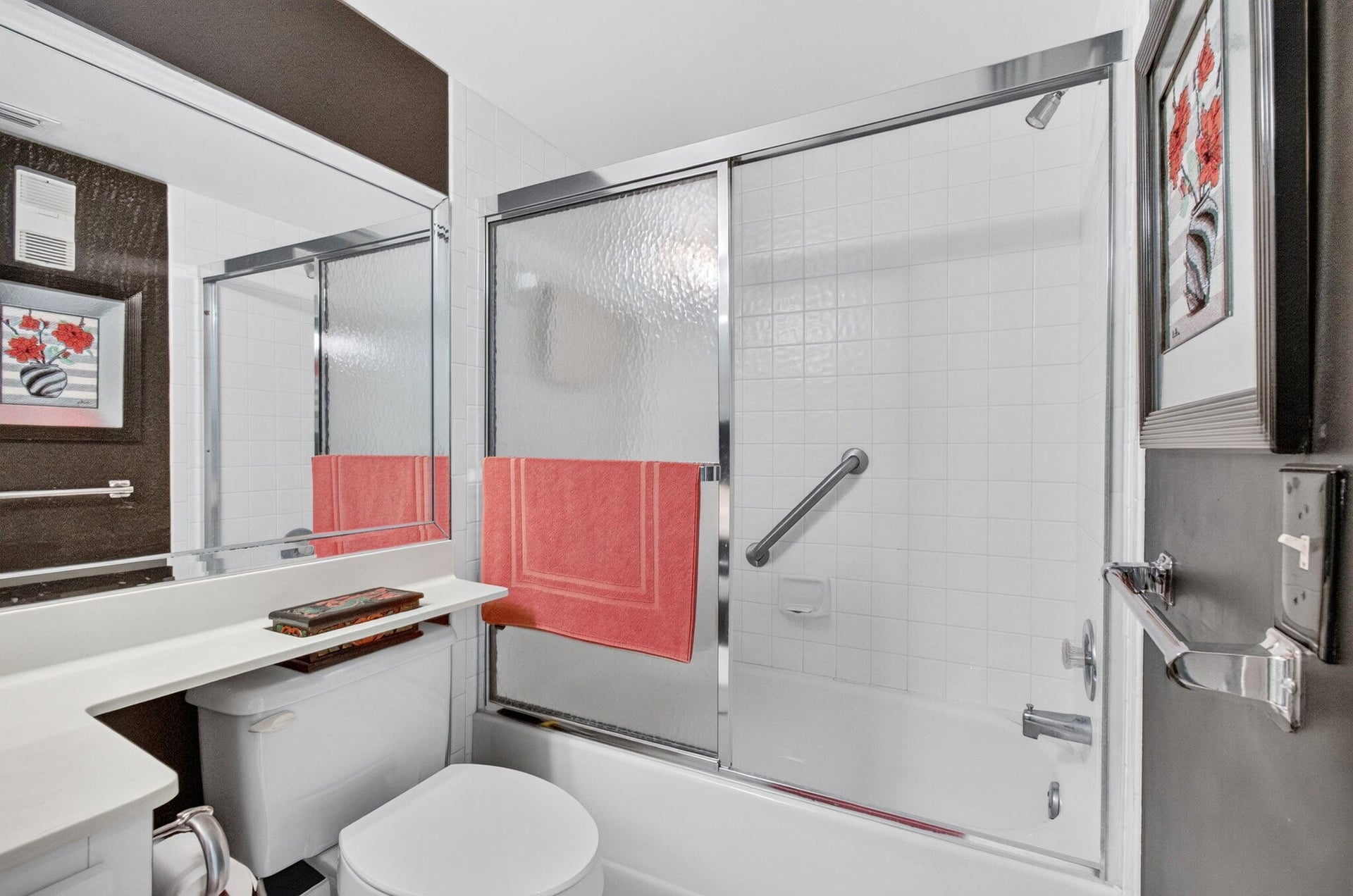 Unit 102 photo 39