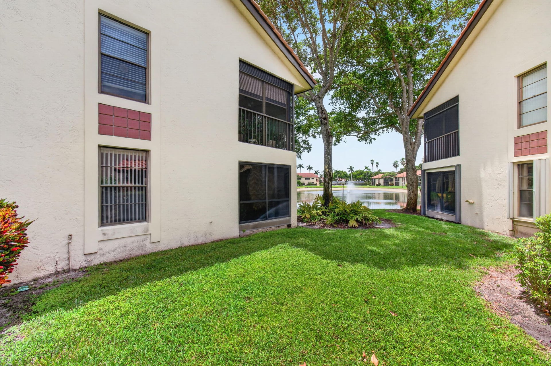 Unit 102 photo 45