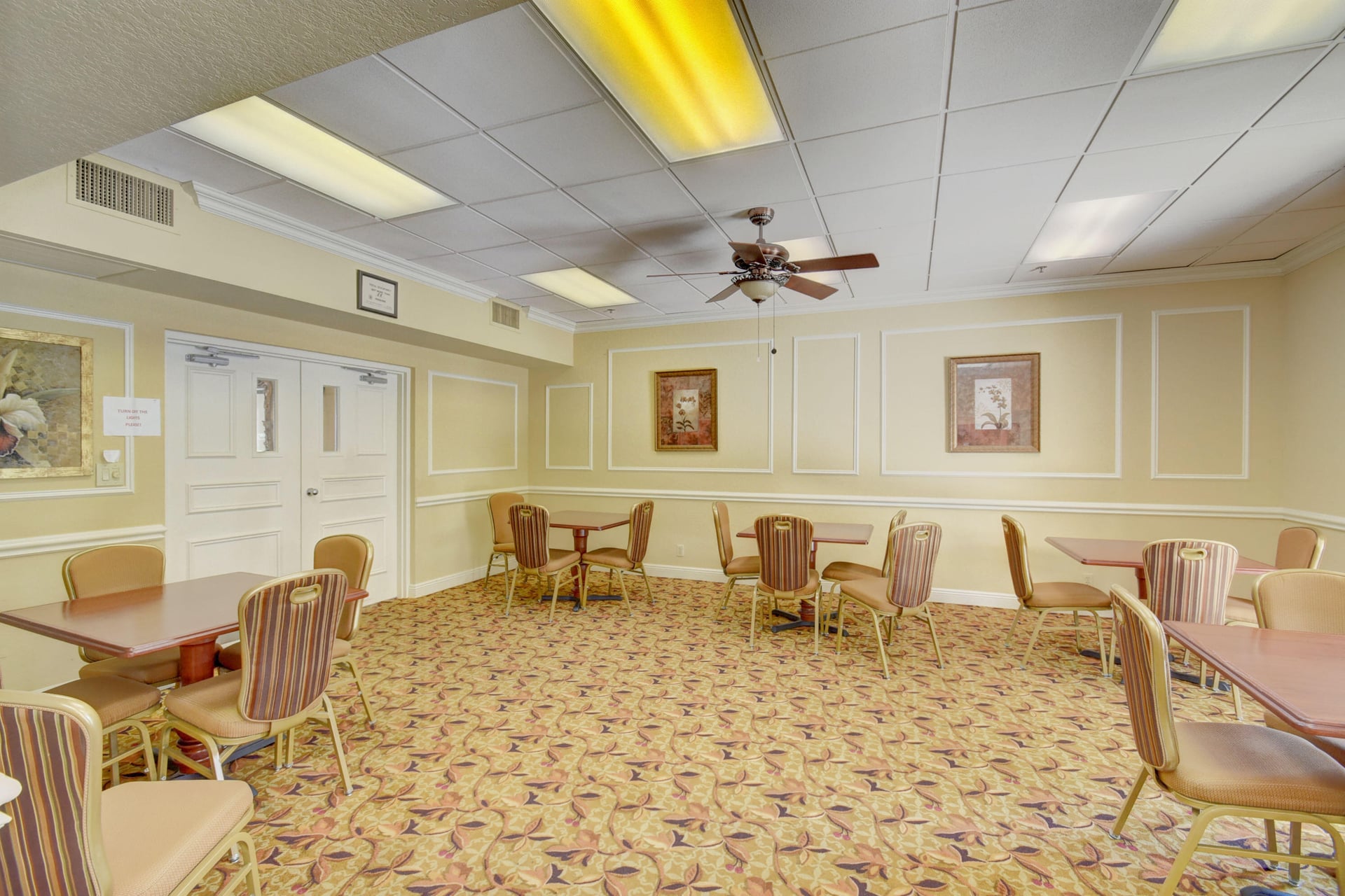 Unit 102 photo 58