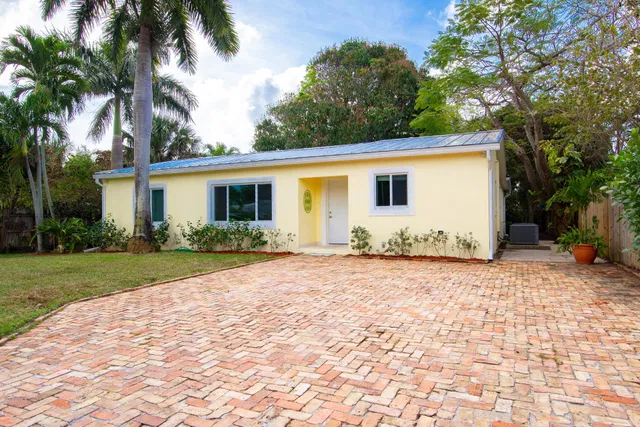 SoSo West Palm Beach Residence photo 2