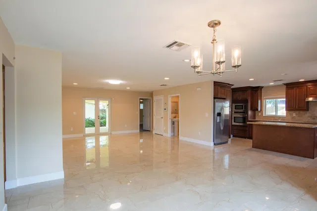 SoSo West Palm Beach Residence photo 5