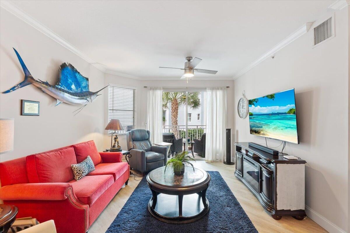 Harborage Yacht Club Unit 201 photo 9