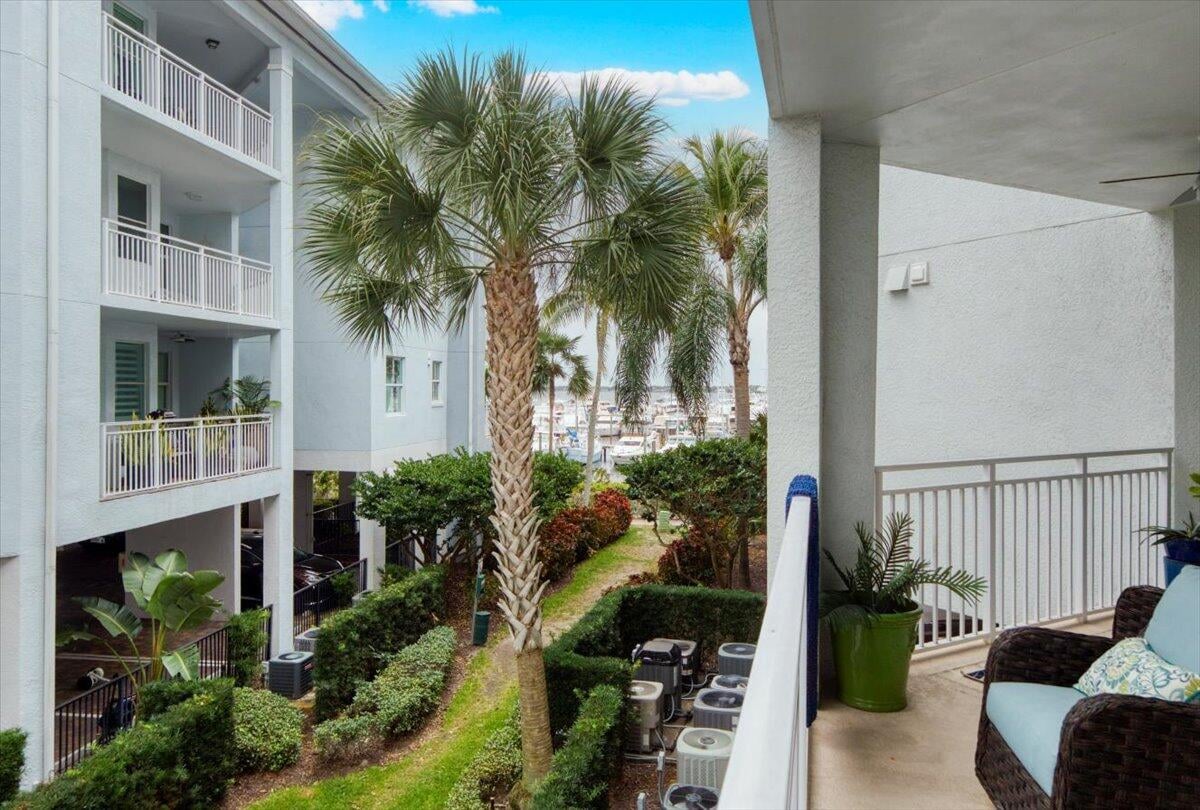 Harborage Yacht Club Unit 201 photo 26