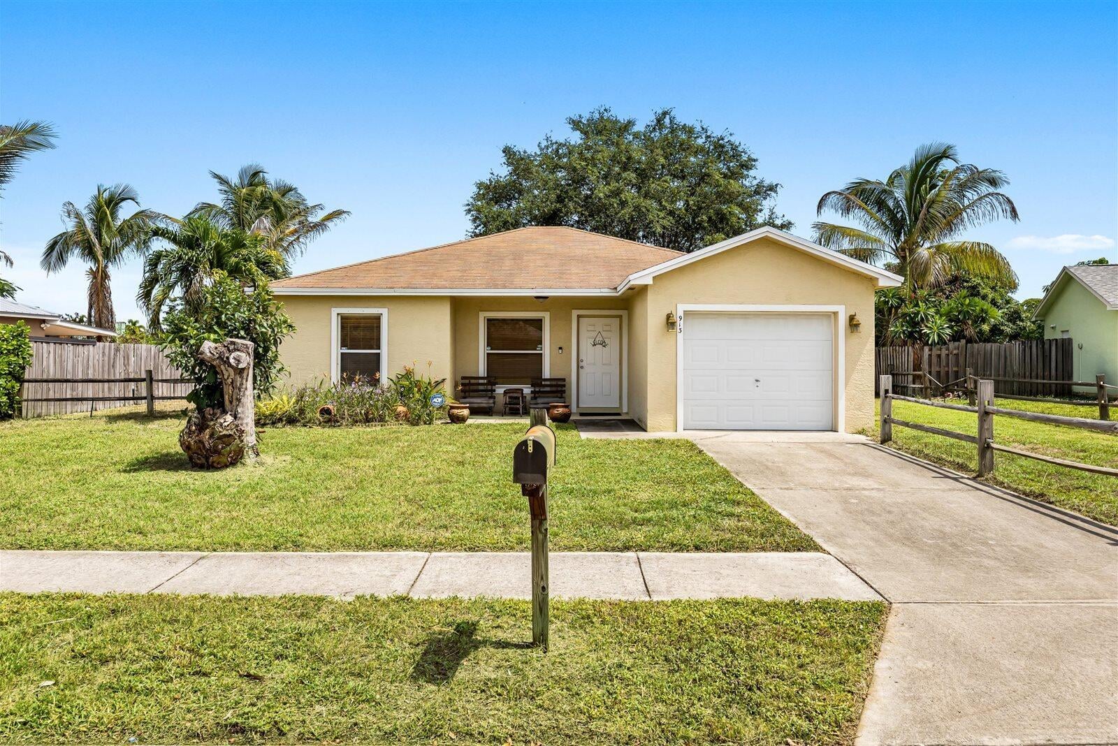Residence photo 26