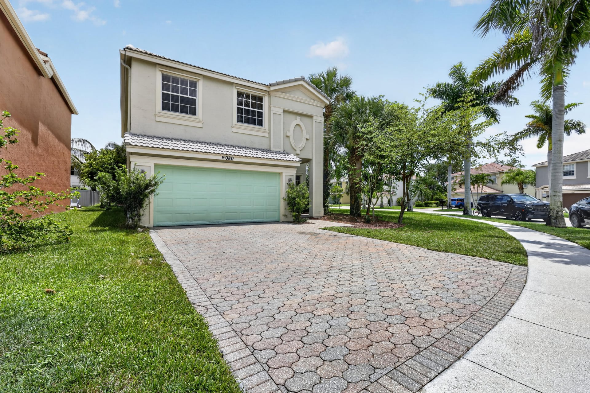 Residence photo 3