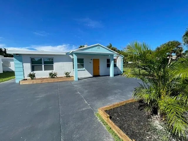 Residence photo 4