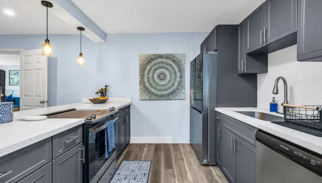 Residence photo 8