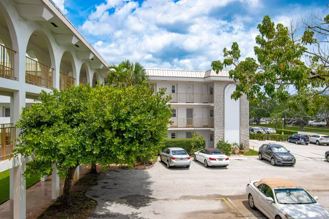 Unit 3140 photo 27