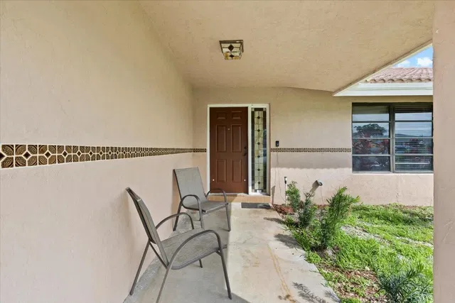 Residence photo 4