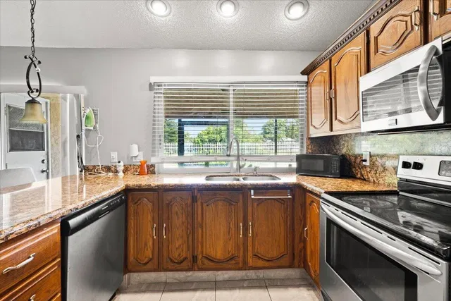 Residence photo 9