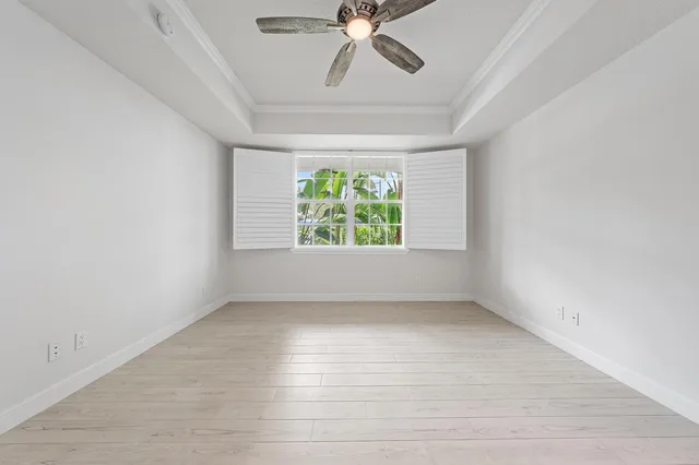 Residence photo 14