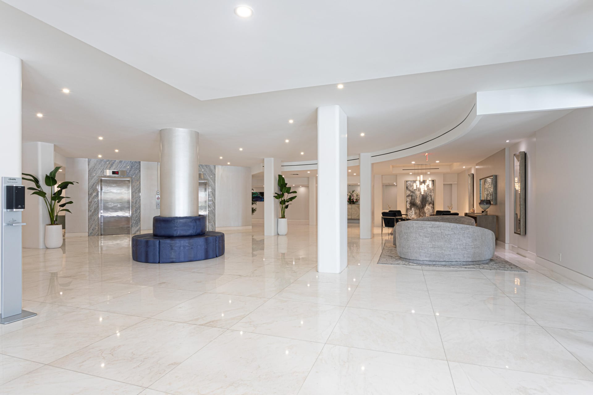 Barclay Condo Unit 818 photo 14
