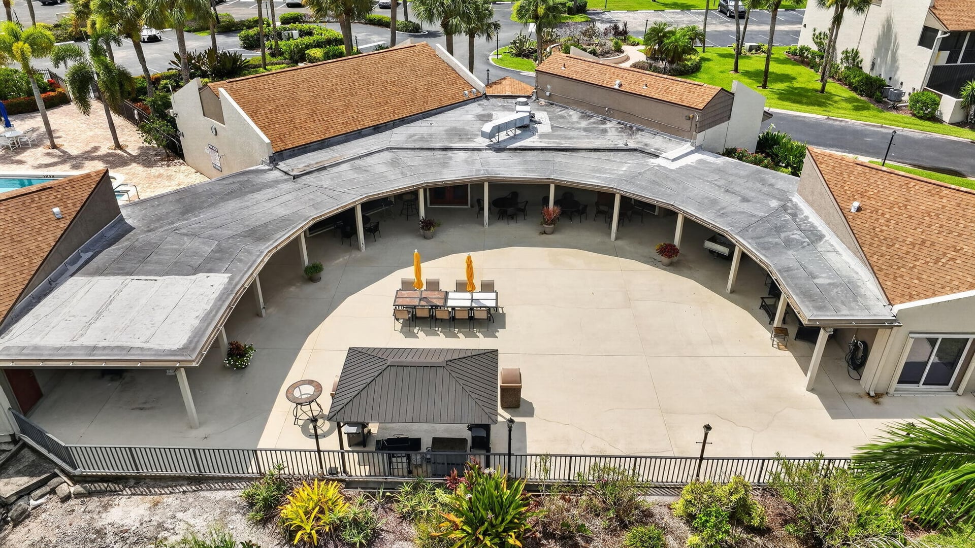 Unit 10-205 photo 47