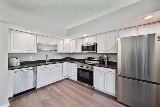 Unit 214 photo 13
