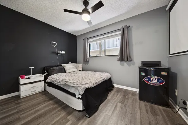 Unit 214 photo 20