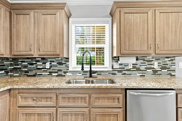 Residence photo 11