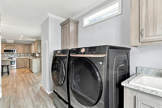 Residence photo 15