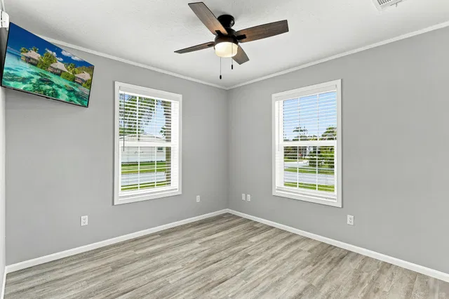 Residence photo 20