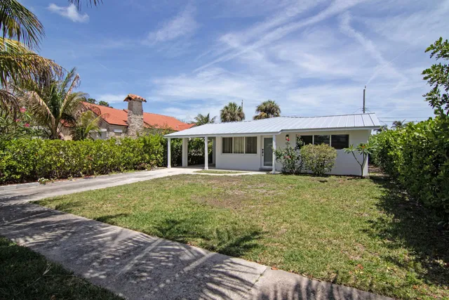 Residence photo 2