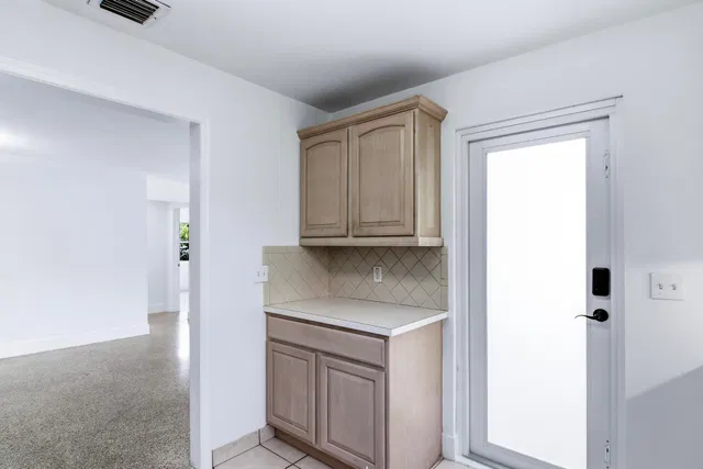 Residence photo 6
