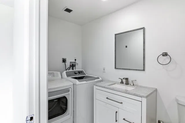 Residence photo 9