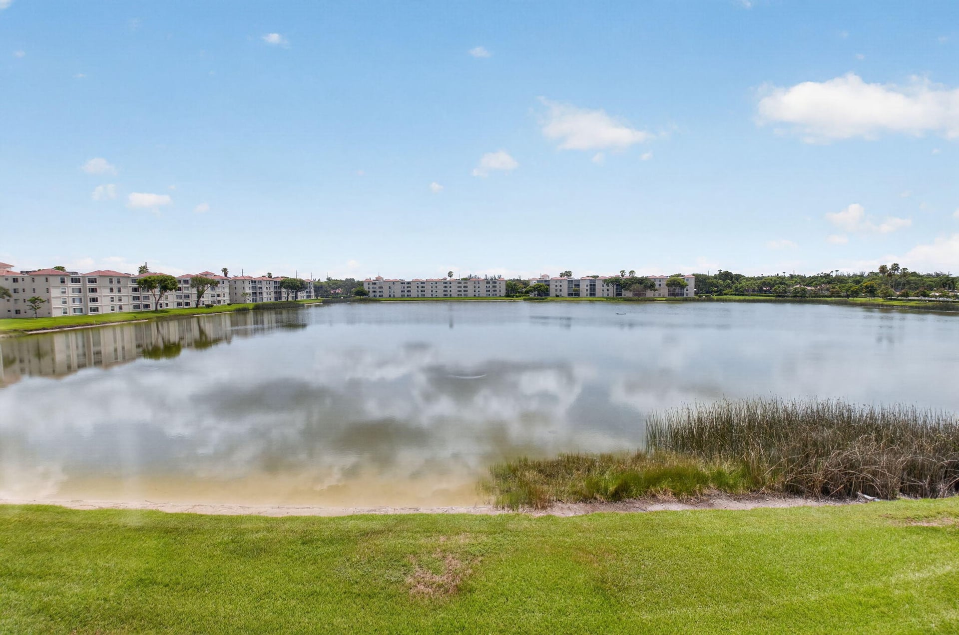 Unit 309 photo 26