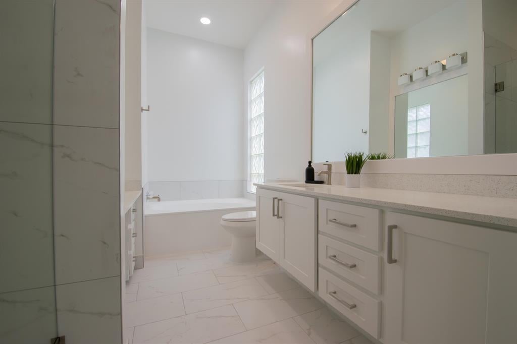 Residence photo 25