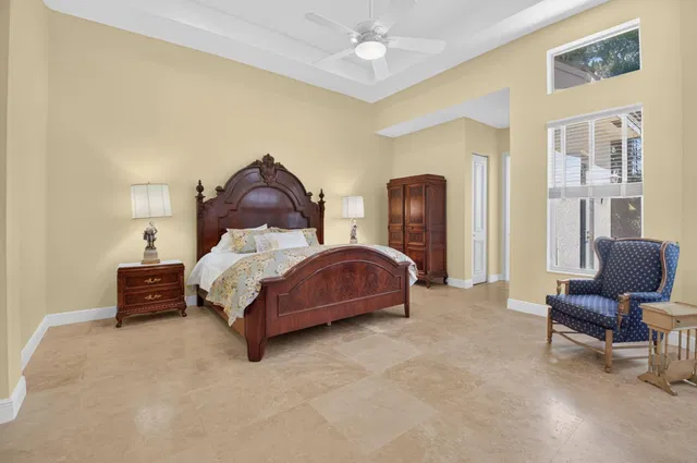 Residence photo 29