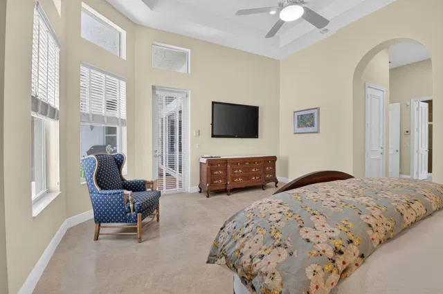 Residence photo 31