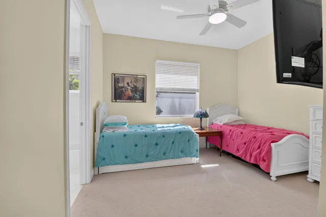 Residence photo 36