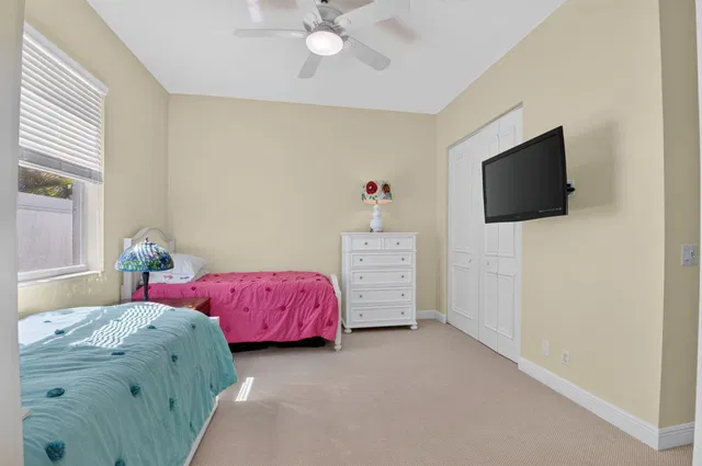 Residence photo 37