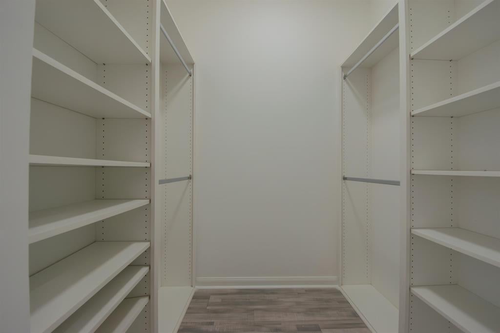 Residence photo 18