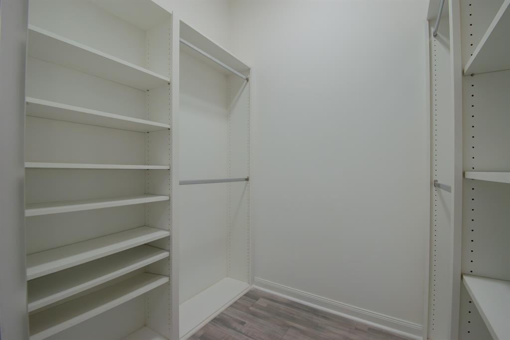 Residence photo 19