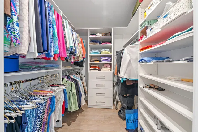Residence photo 23