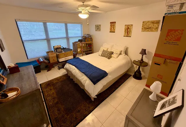 Unit 1214 photo 18
