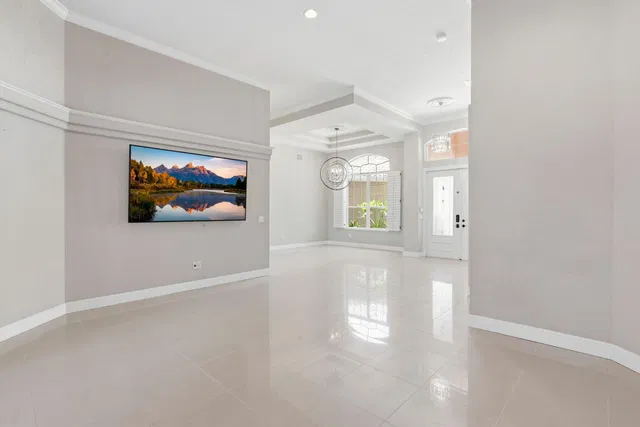 Residence photo 9