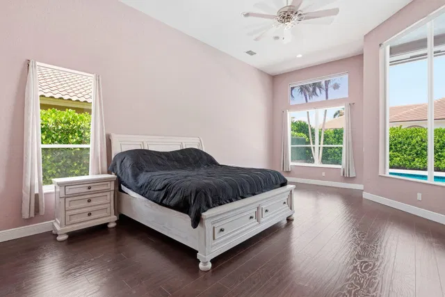 Residence photo 20