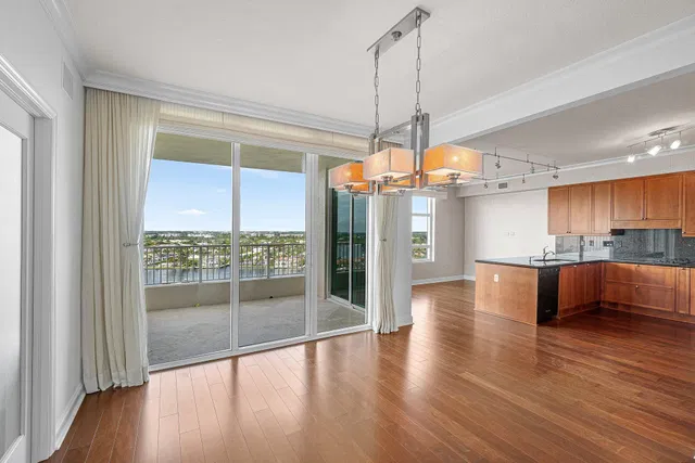  Unit 1503 photo 27