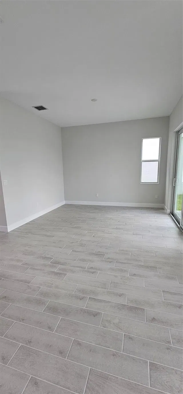 Residence photo 11