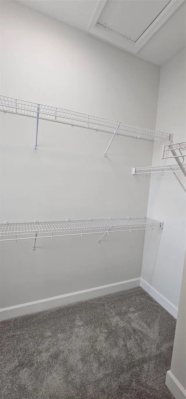 Residence photo 16
