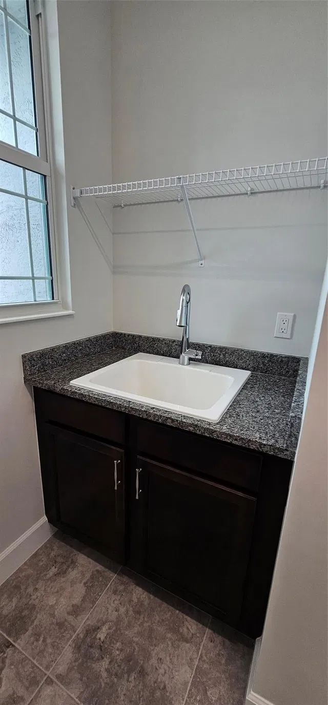 Residence photo 20
