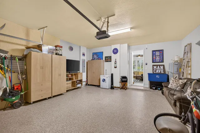 Residence photo 55