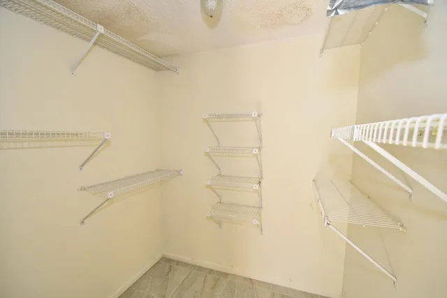  Residence photo 19