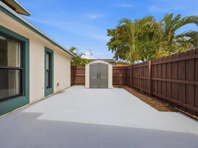Residence photo 7