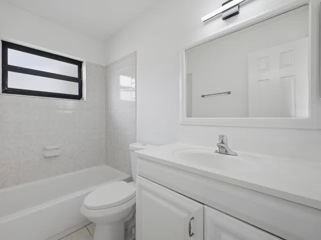 Residence photo 24