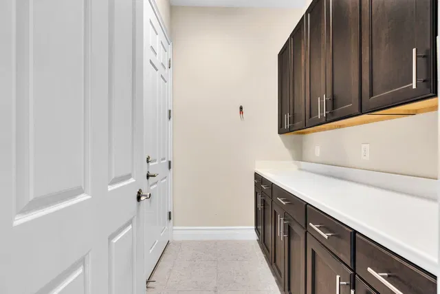 Residence photo 44
