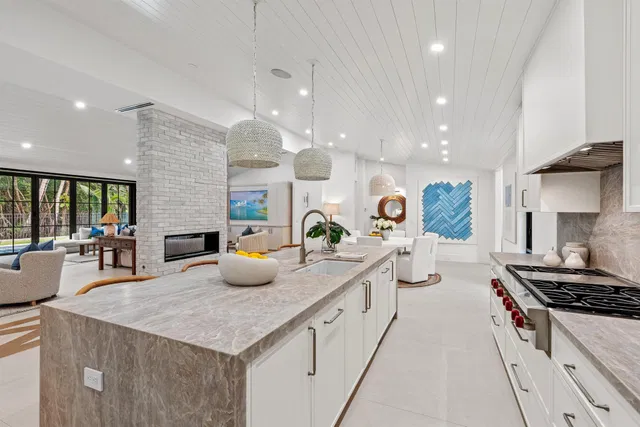 Palm Trail Delray Beach Residence photo 15